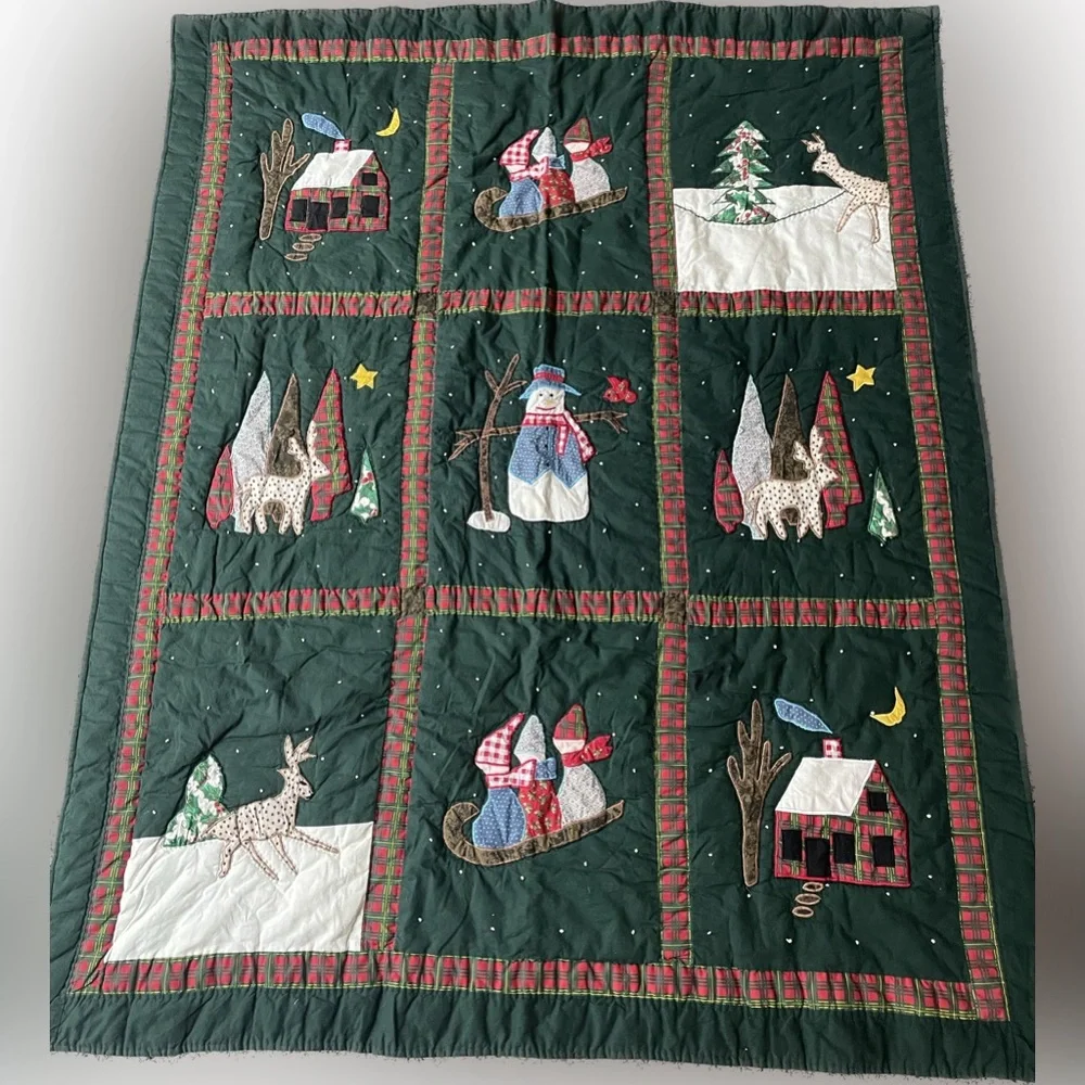 Victorian Heart Company, Inc. Christmas Holiday Hand Stitched Quilt 57” by 46”